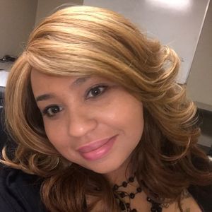 Meet your Posher, Daneshia